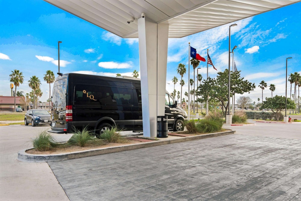 La Quinta Inn Suites By Wyndham Mcallen La Plaza Mall 6/62