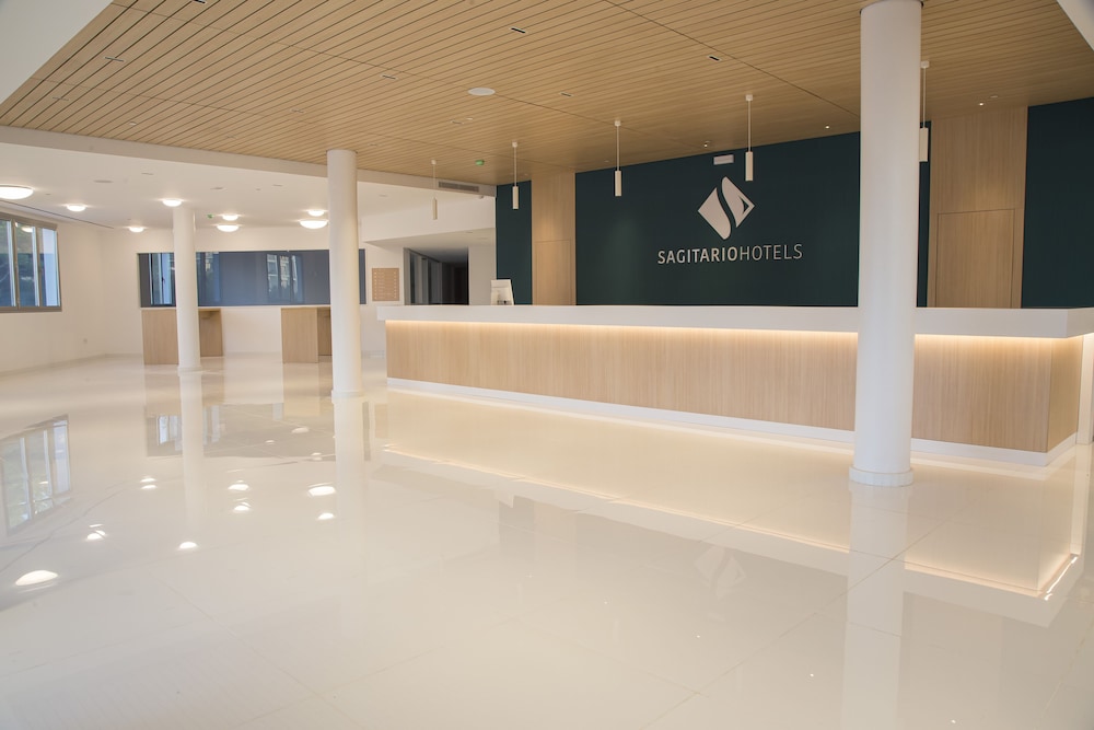 Hotel Gran Sagitario 9/32