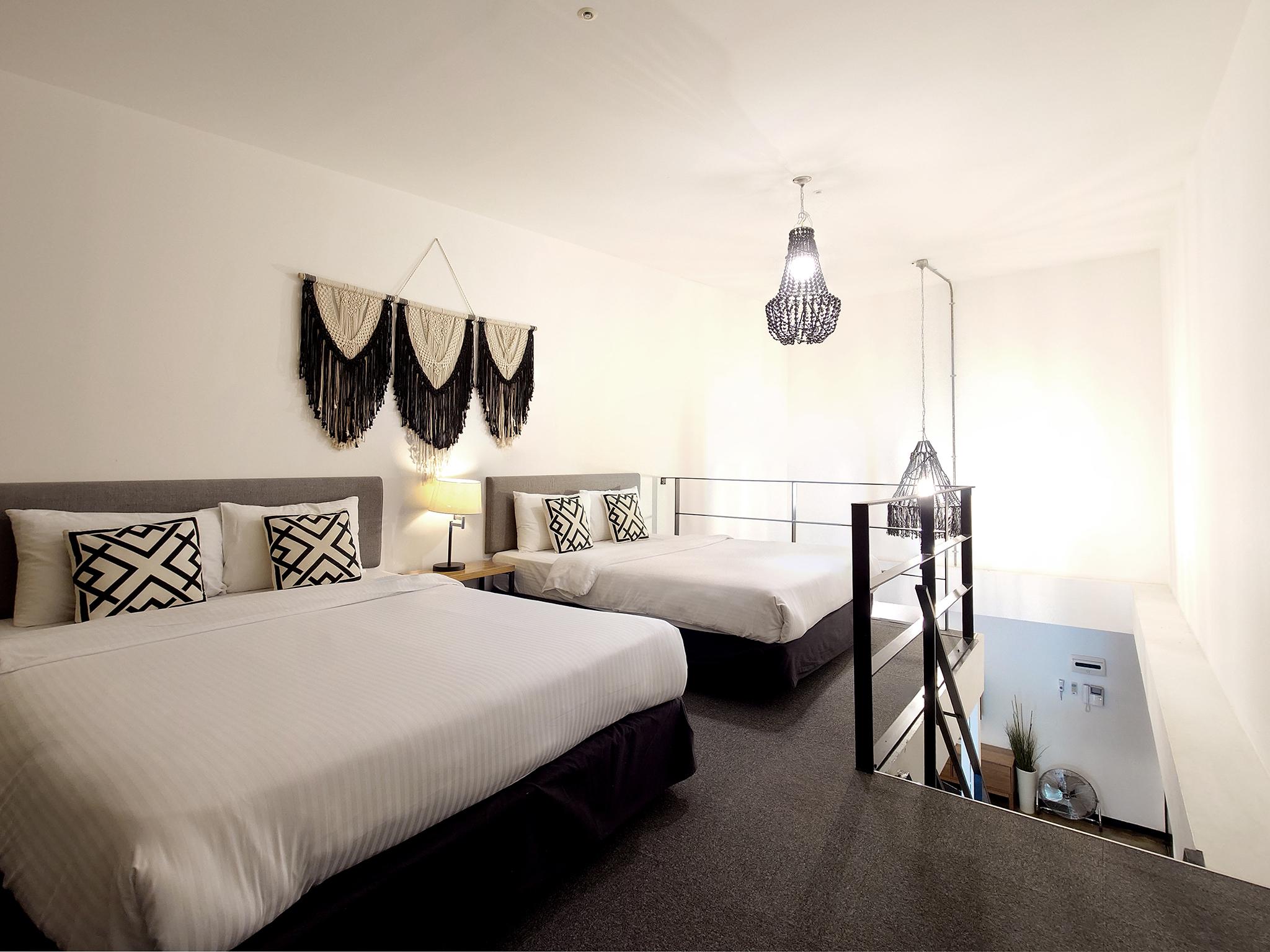 Duplex, Suite, 2 Queen Beds, Adult Only