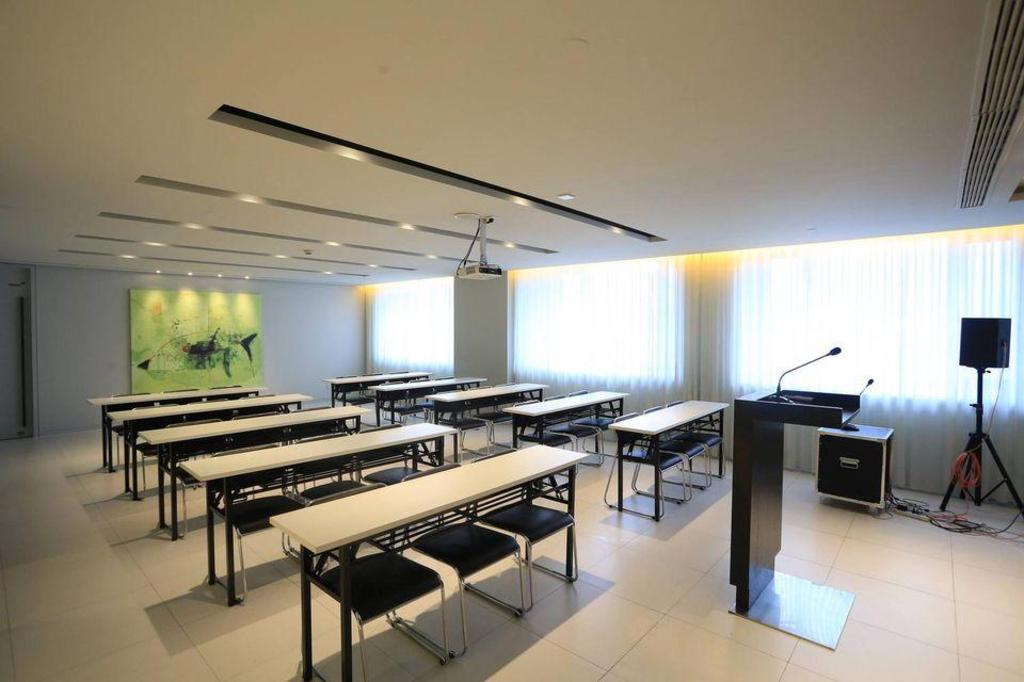 Jinjiang Inn Select (Chongqing Huangguan Escalator, Children's Hospital, Riverview) 36/54