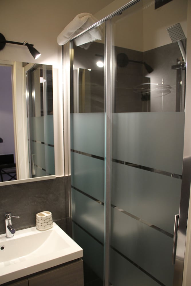 St. Peter Suites 48/50