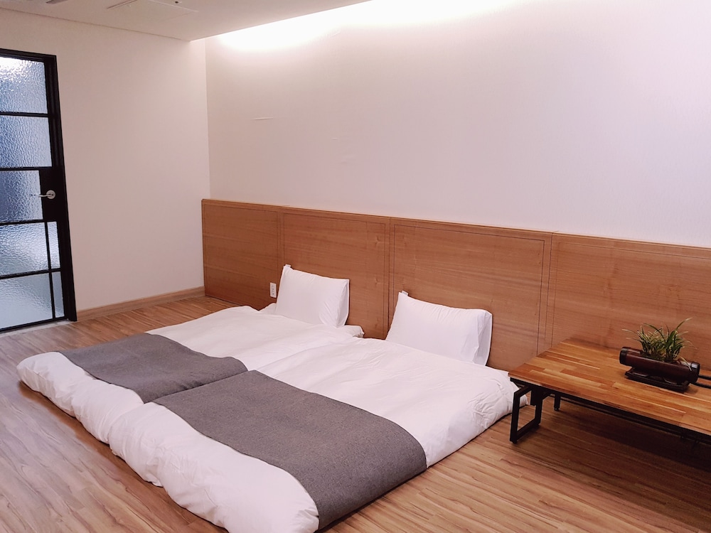 Hotel Ciel 7/29