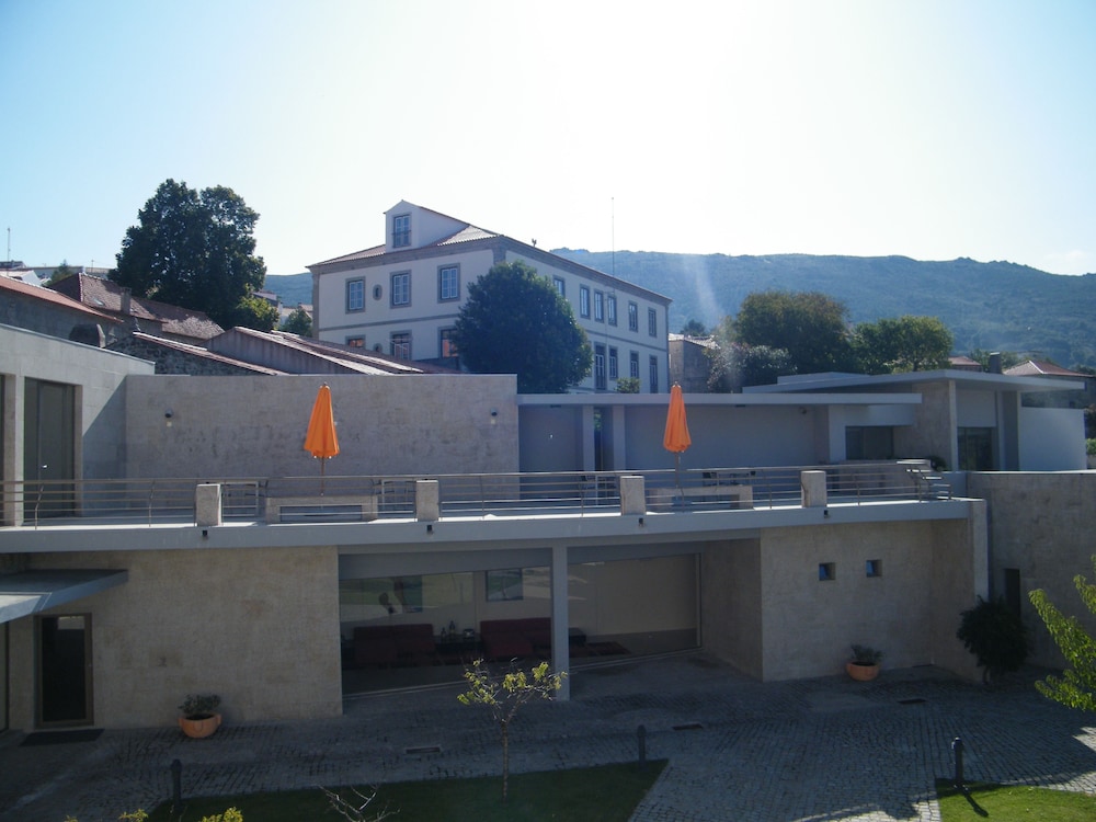 Inatel Linhares Da Beira 3/80