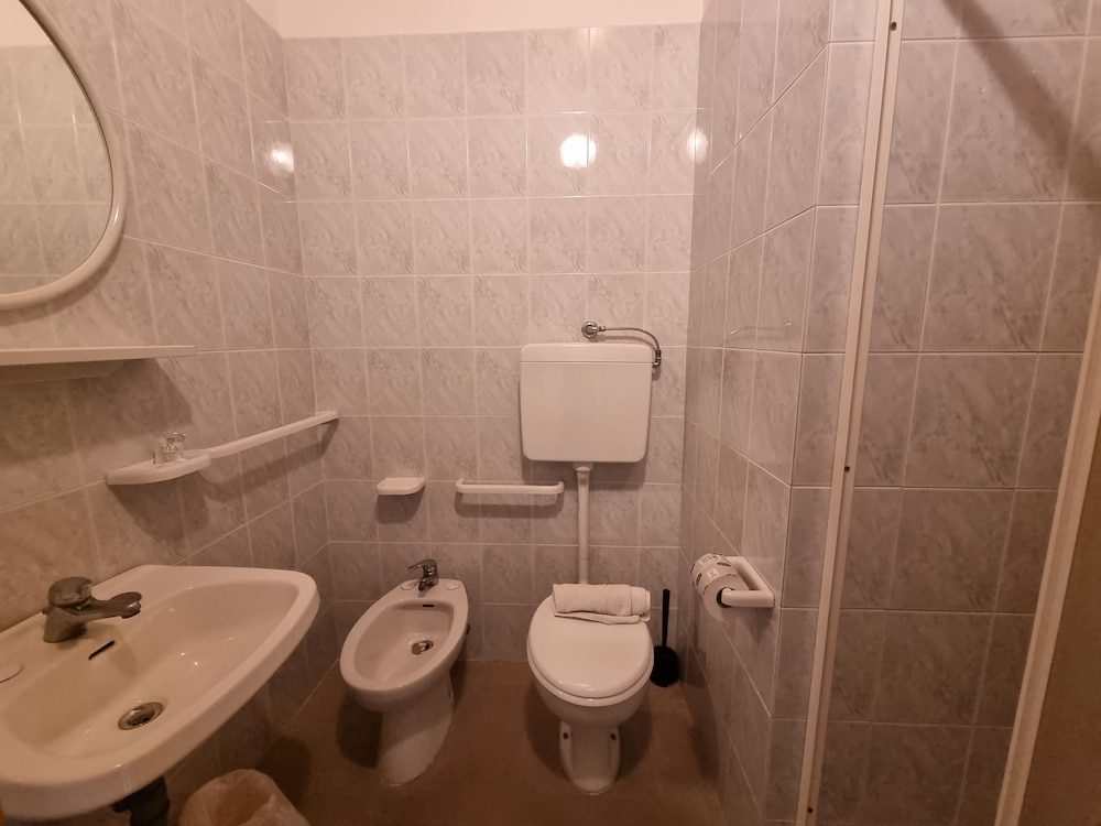 Hotel Marina 57/58