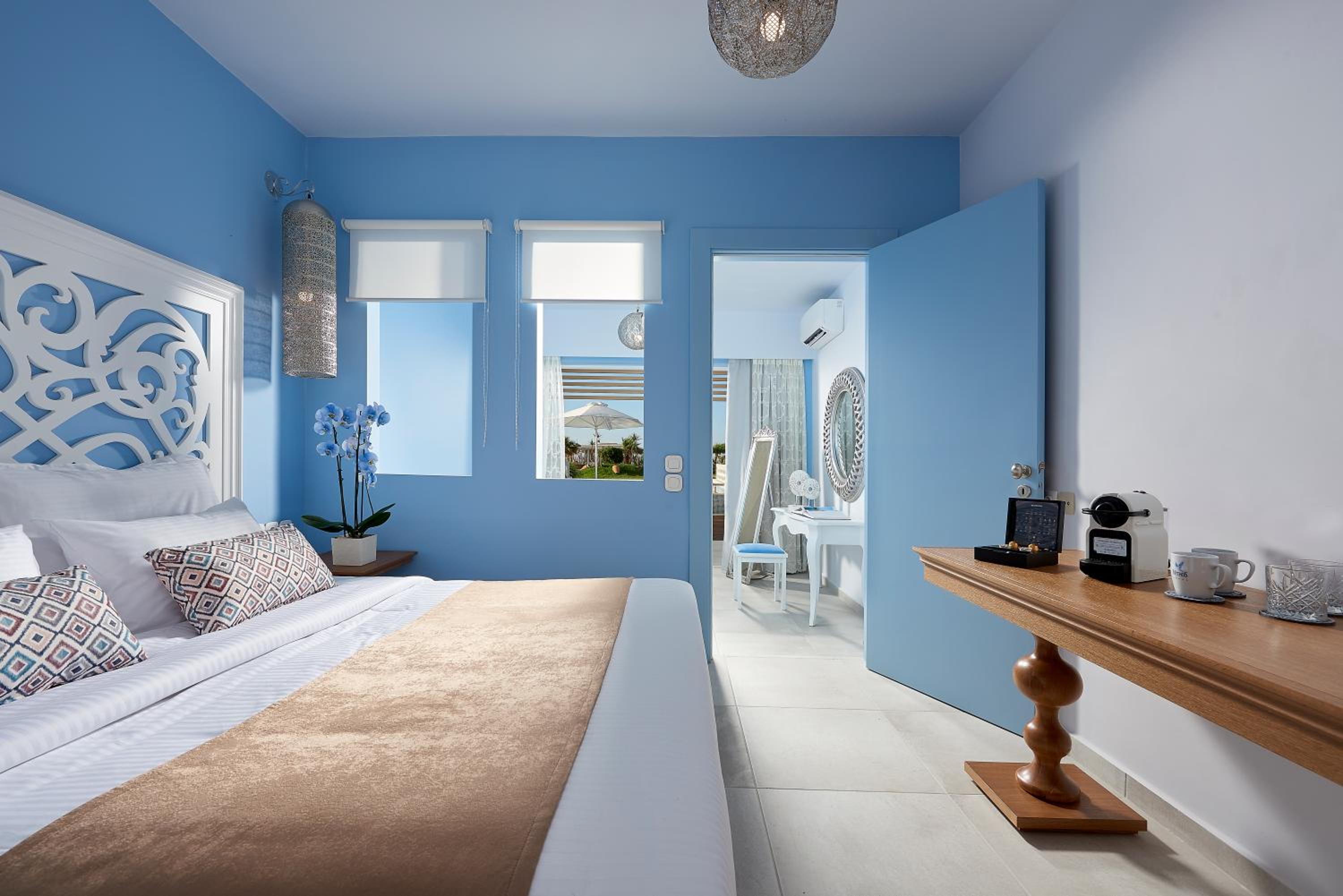Junior Suite Private Pool Beach Front