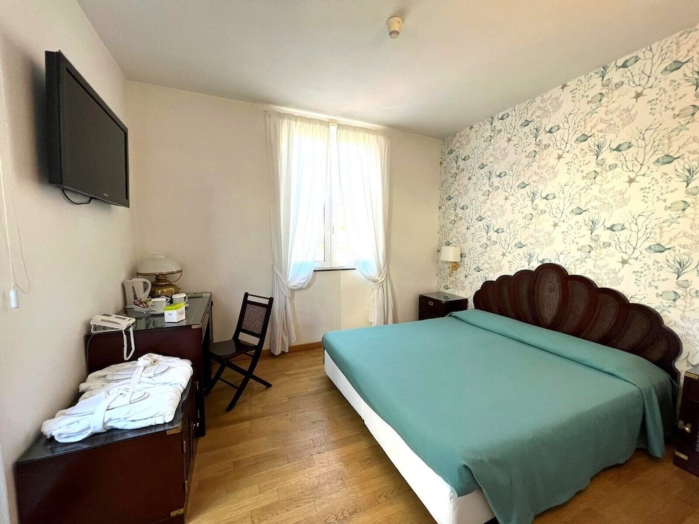 HOTEL CLELIA 14/38