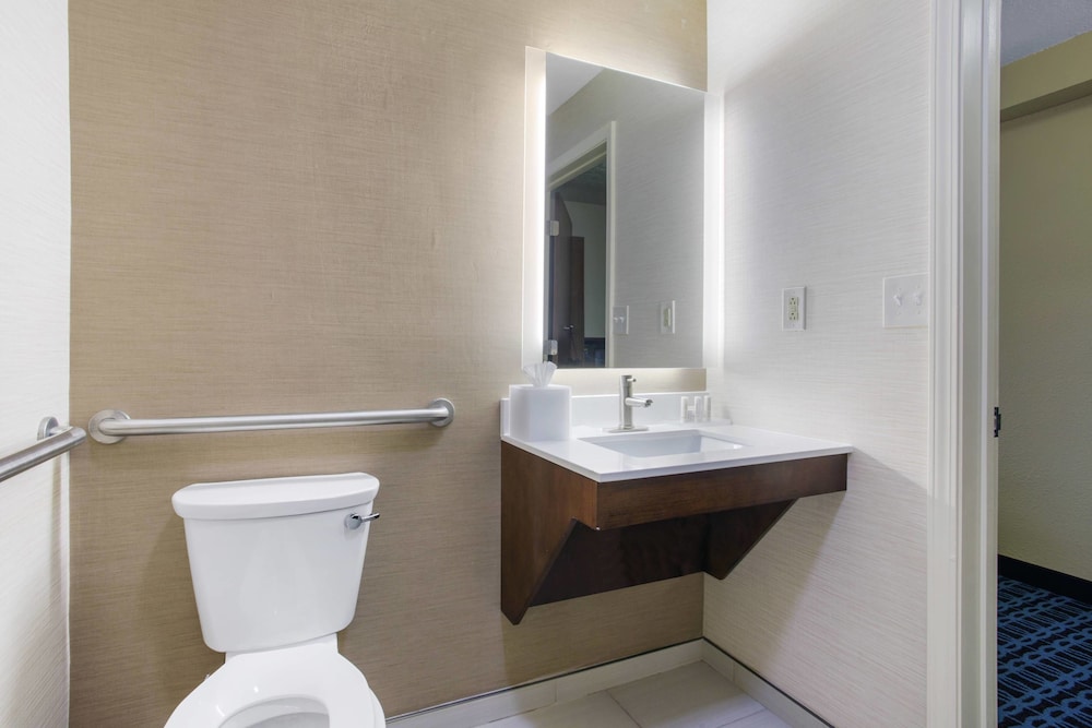 Fairfield Inn & Suites By Marriott Santa Fe 6/48