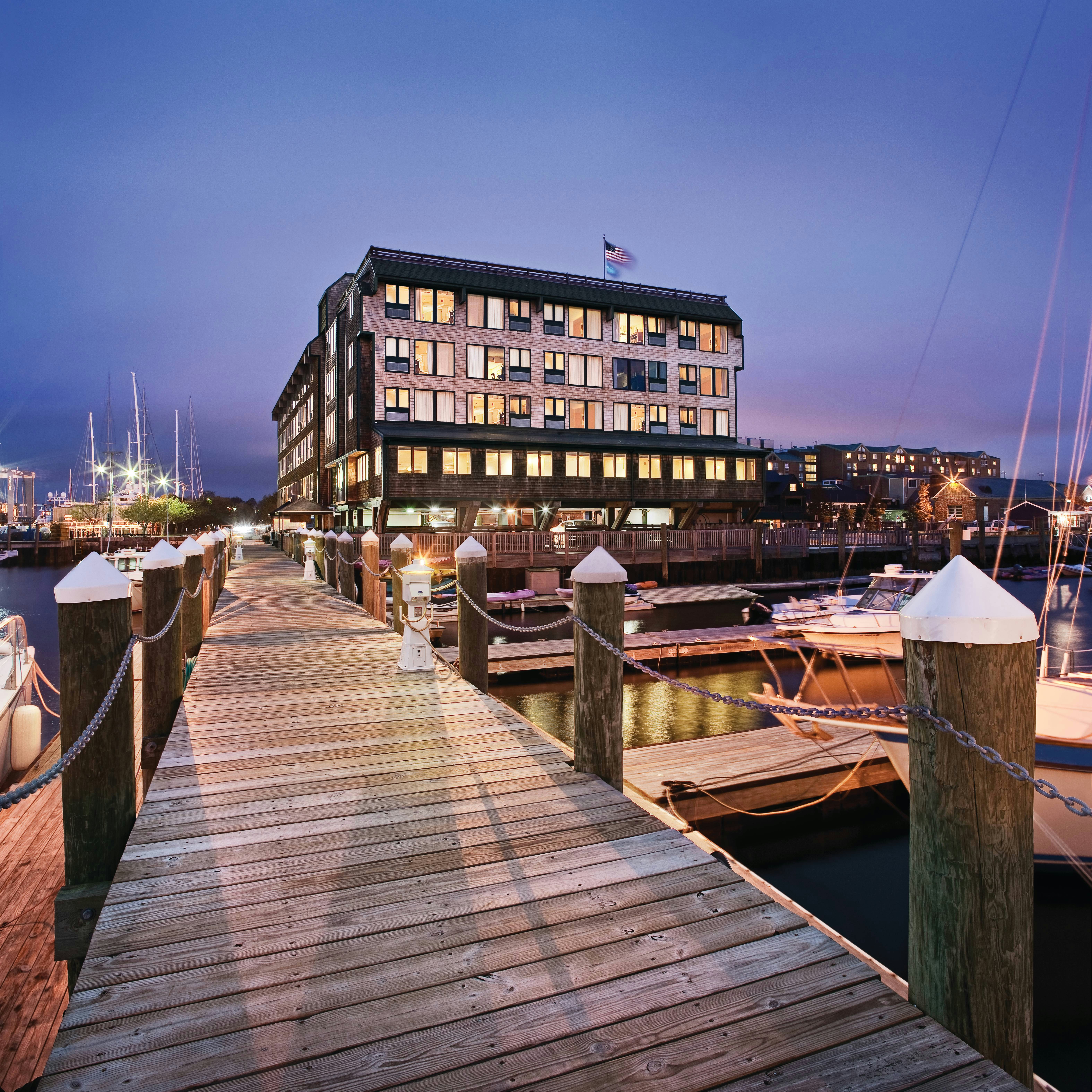 Club Wyndham Inn on Long Wharf 8/64