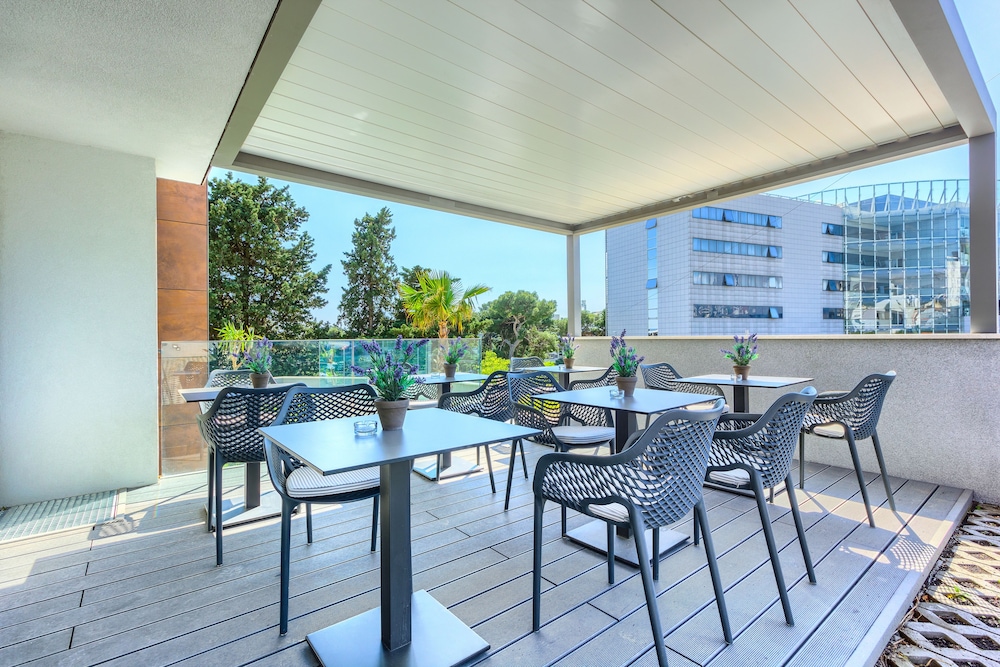 Bel Residence 68/80