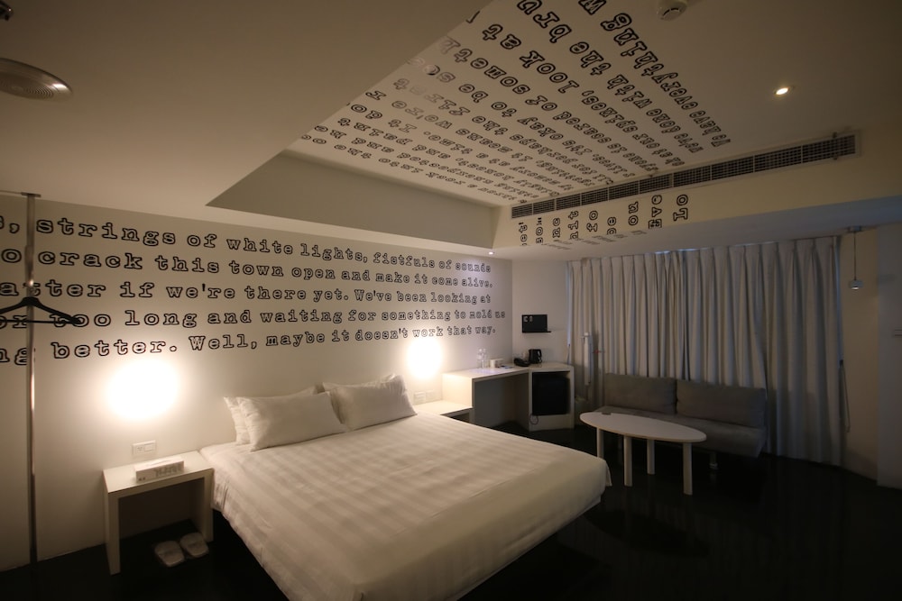 Hotel Papa Whale-Kaohsiung Formosa Boulevard 11/32