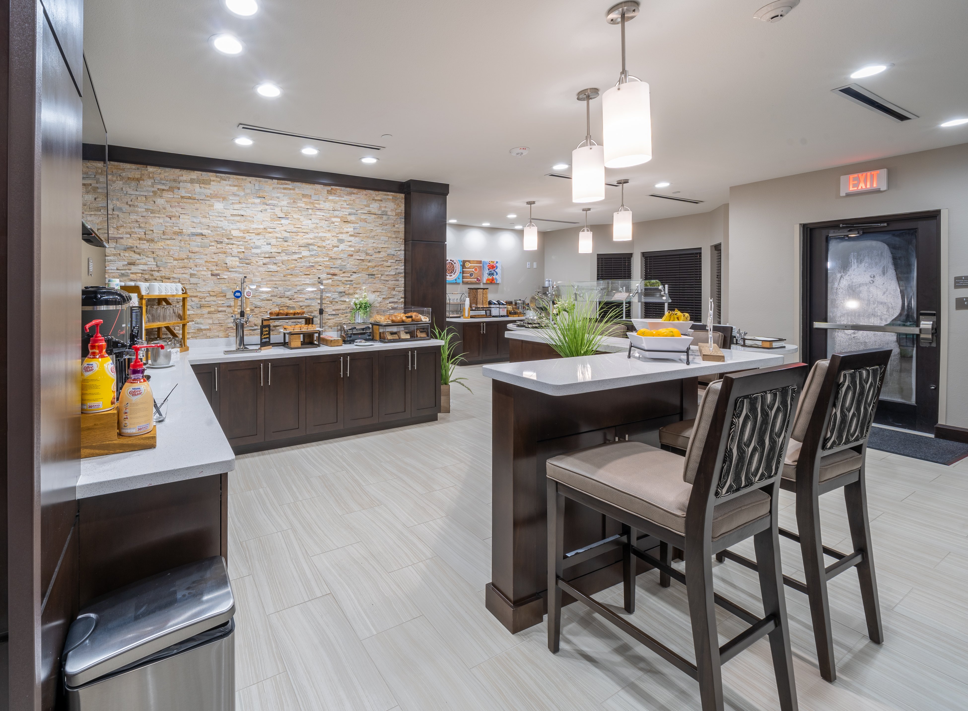 Staybridge Suites Houston East - Baytown 58/76