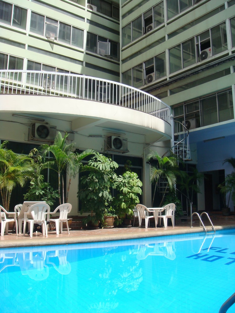 Florida Hotel 9/50