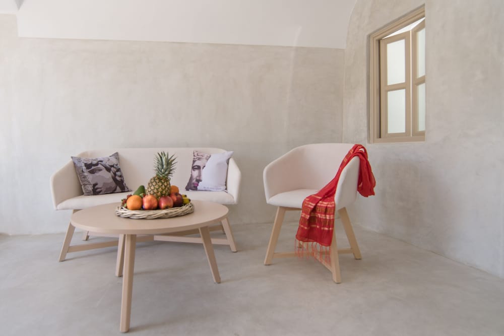 Lagadi Suites 47/67