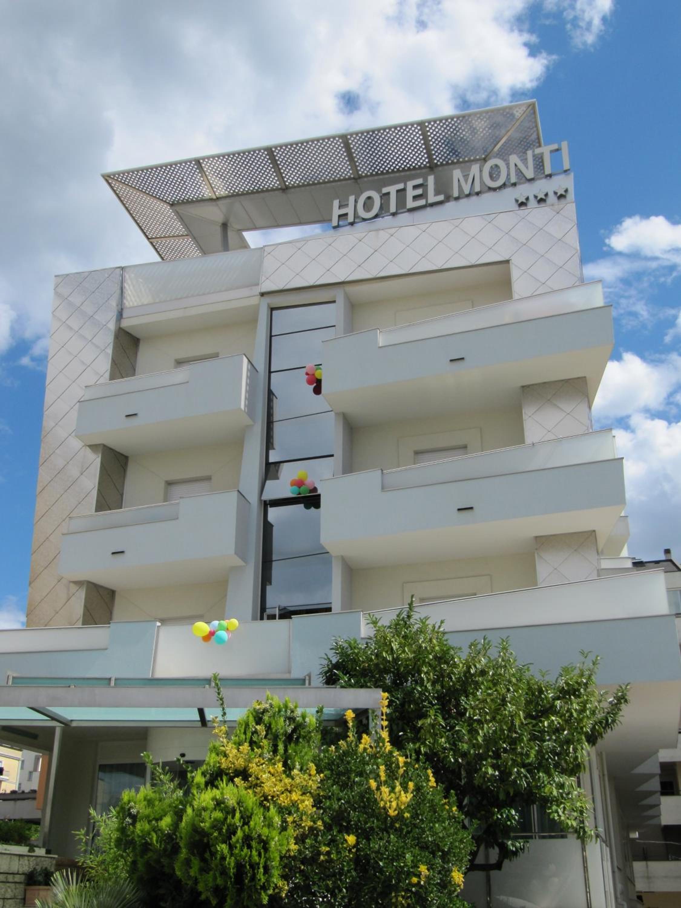 Hotel Monti 2/50