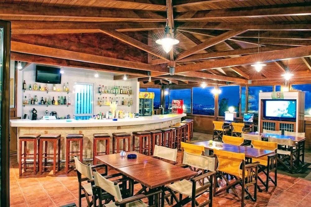 Hotel Ippolity Village 47/71