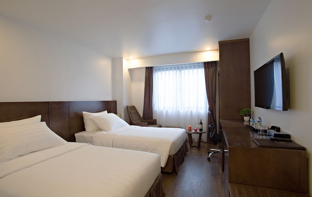 Inearth Hotel Hanoi (Ex. Poonsa Hanoi Hotel) 22/66