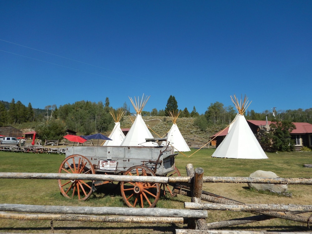 Buffalo Valley Ranch 24/27