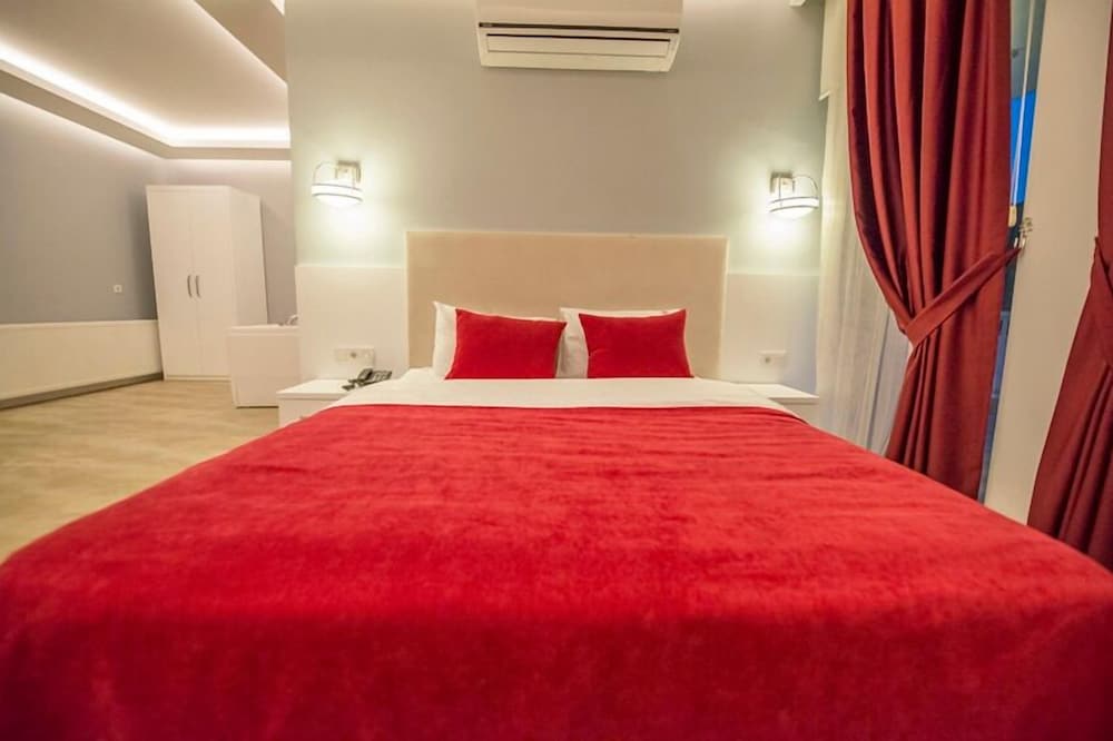 Yildiz Apart Hotel 8/30