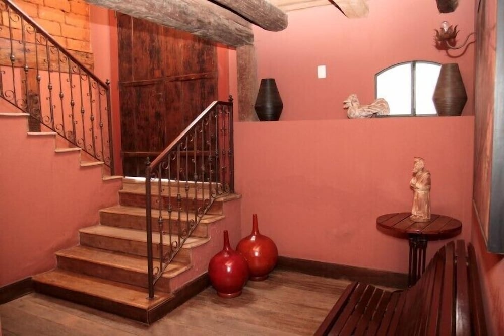 Hotel Quadrado 35/50