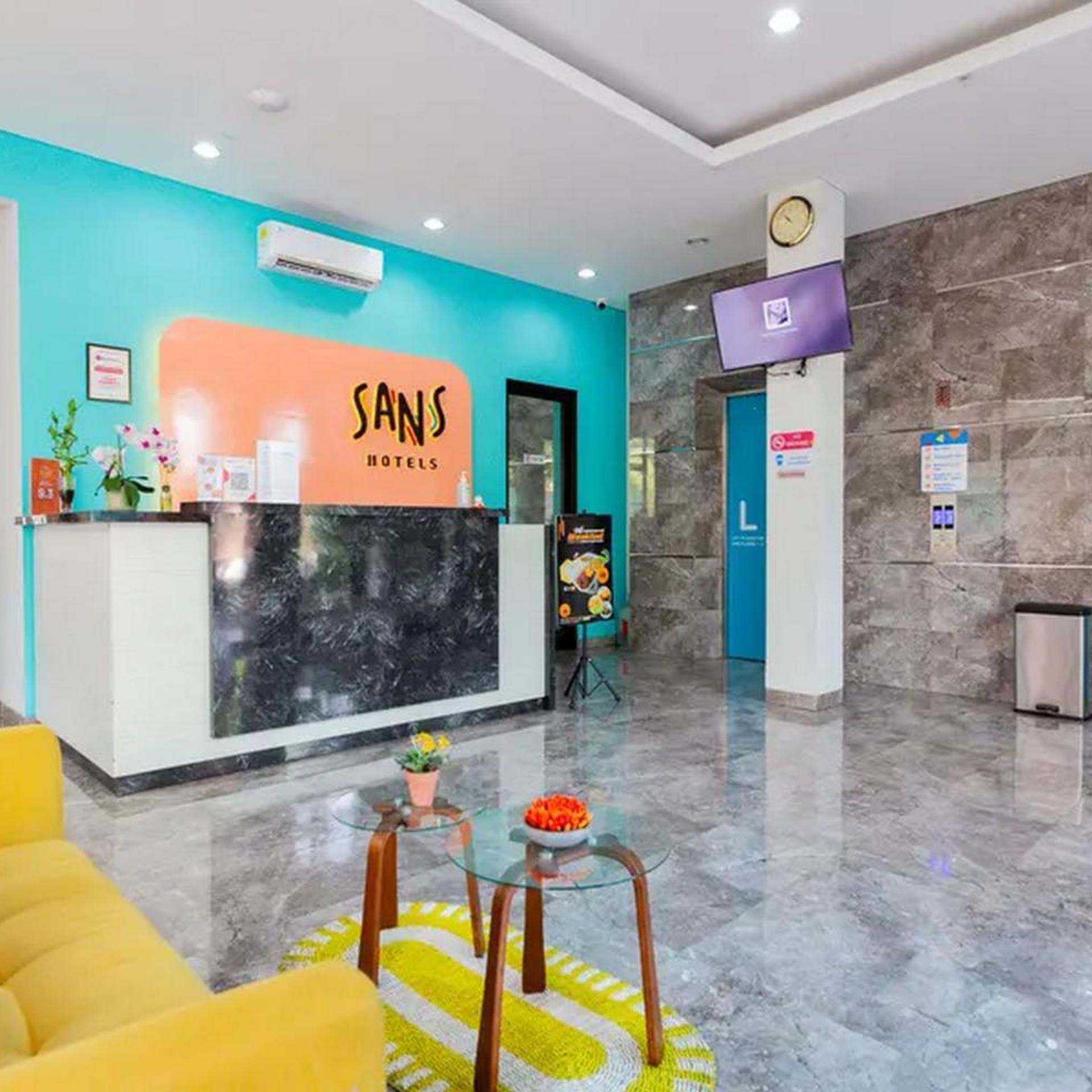 Sans Hotel Rajawali Surabaya 16/68