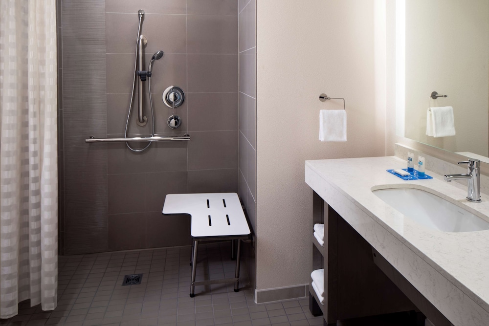 Hyatt House Charleston Mount Pleasant 39/39