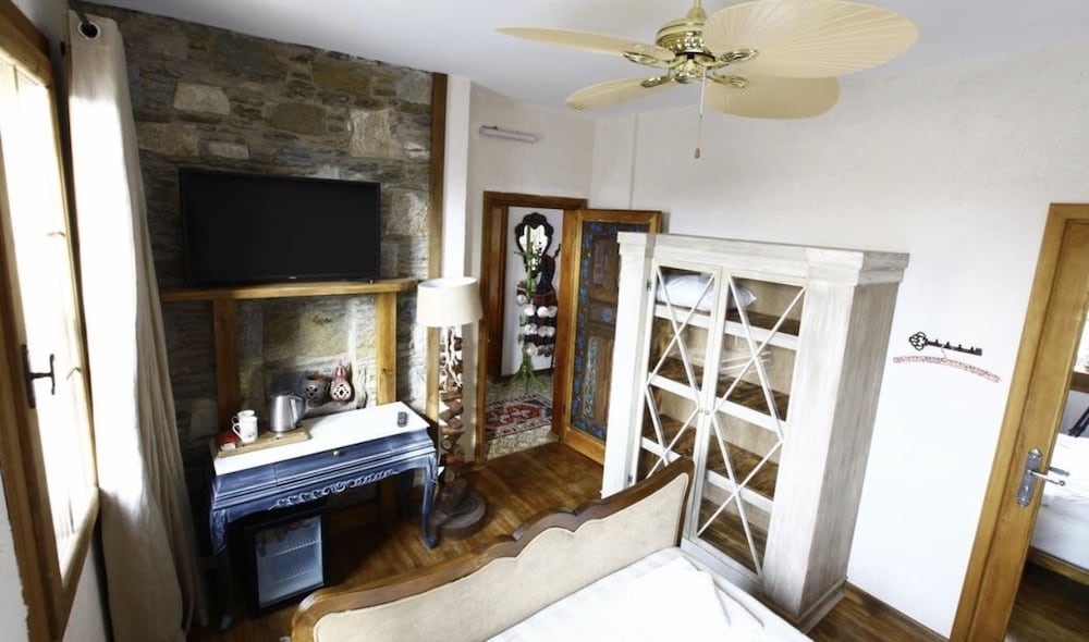 Ibri Boutique Hotel 14/35