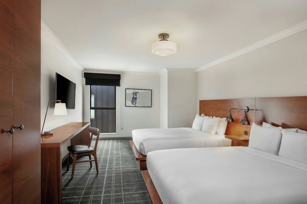 FOUND Hotel, Santa Monica 13/50