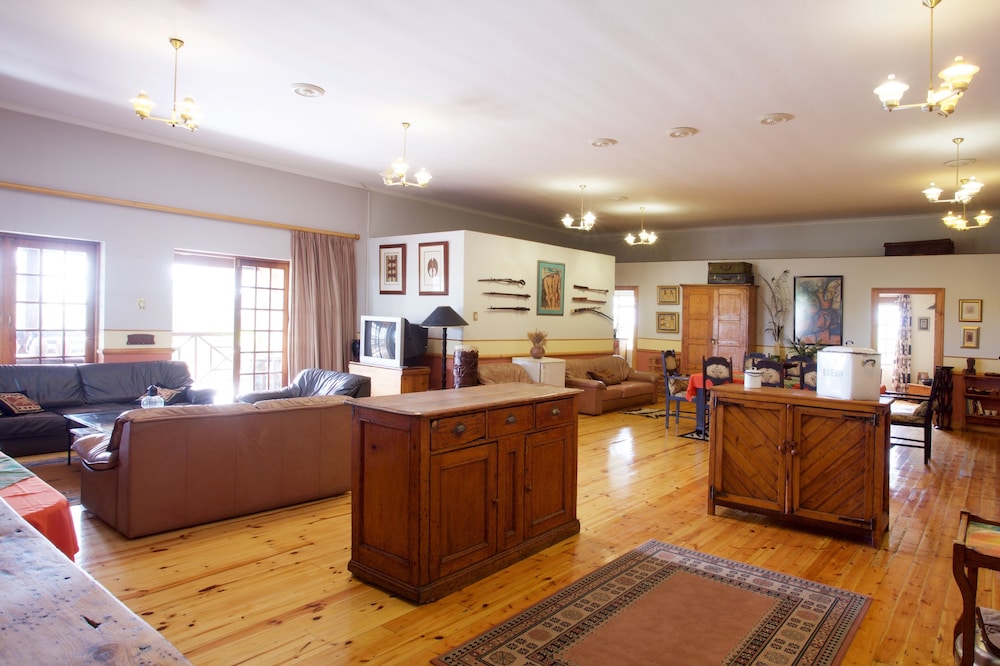 Mentors Country Estate 30/47