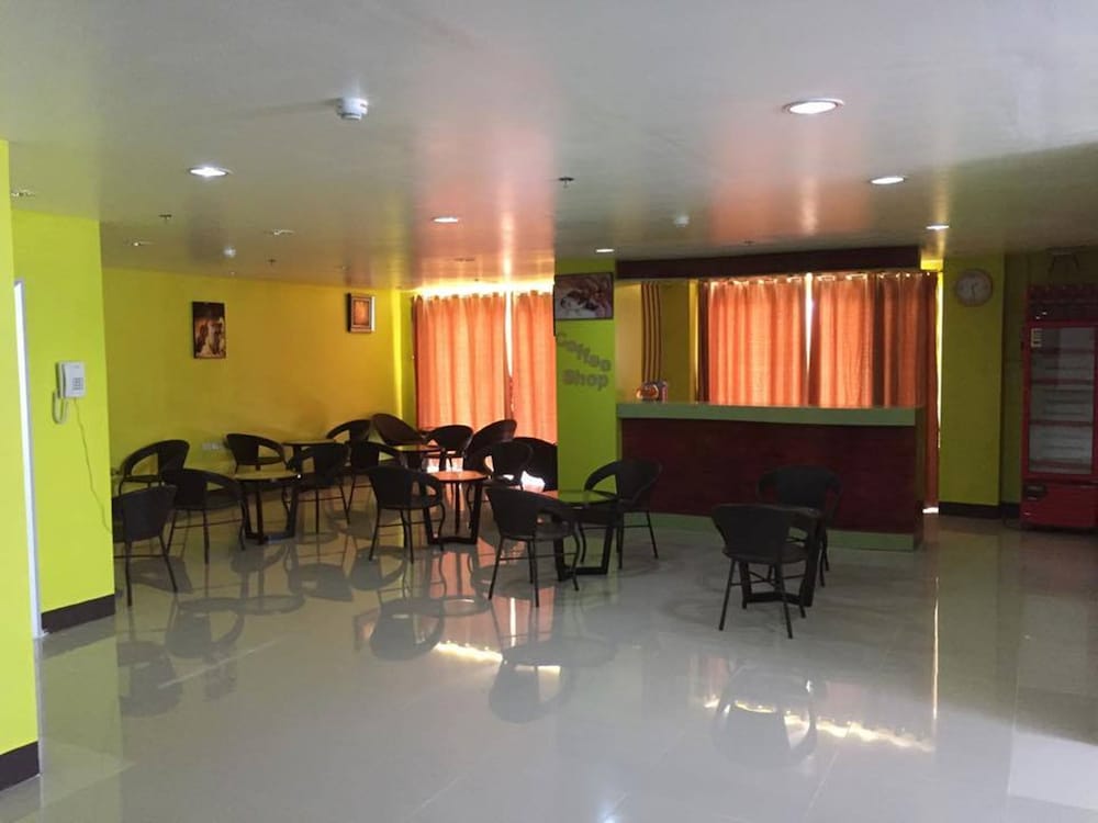 Jeamco Royal Hotel - Palawan 50/58