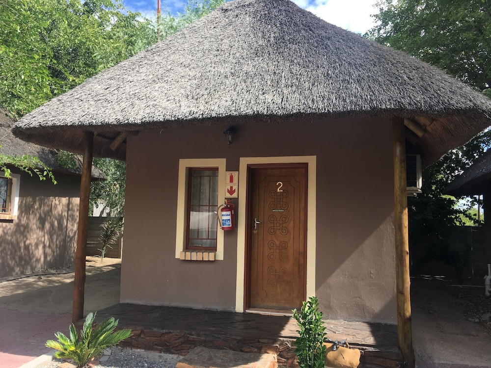 Laphroiag Luxury Chalets photo2