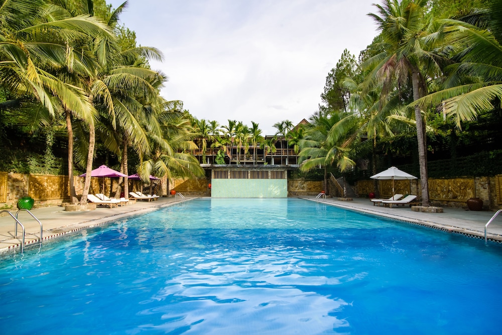 Sankofa Village Hill Resort And Spa 34/41