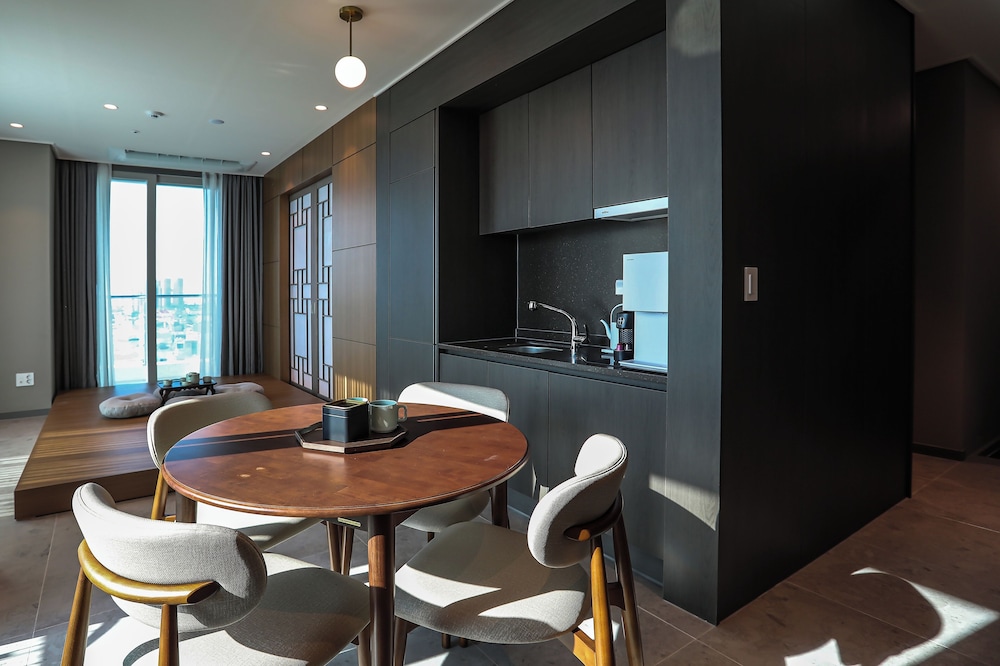 Hotel Around Sokcho 47/62