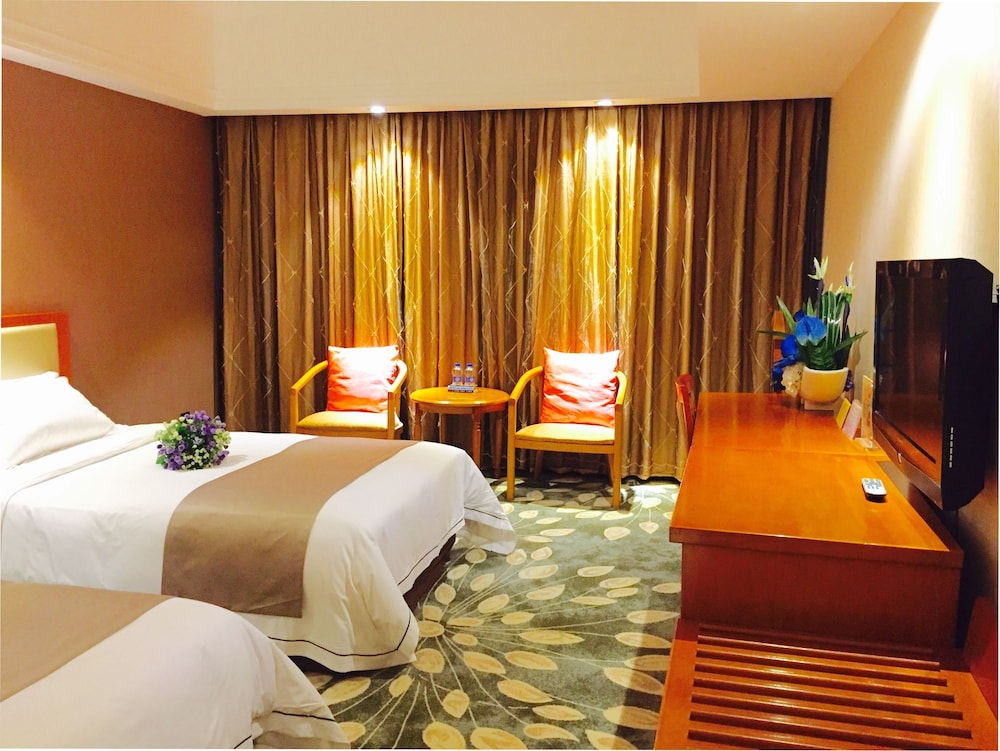 Kaili Hotel 21/68