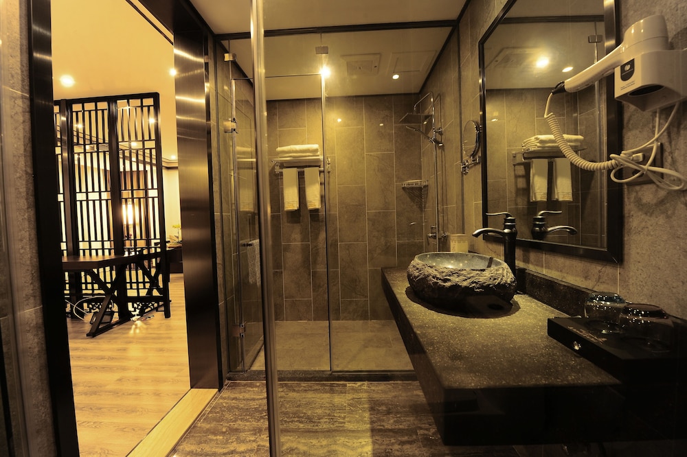 Peach Blossom River Resort 22/50