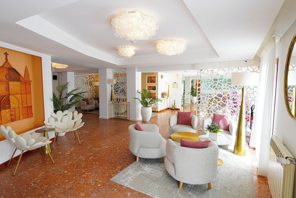 Miramar Hotel and Spa 46/63