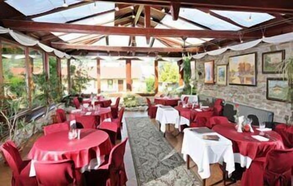 HOTEL BARBAKAN 30/38