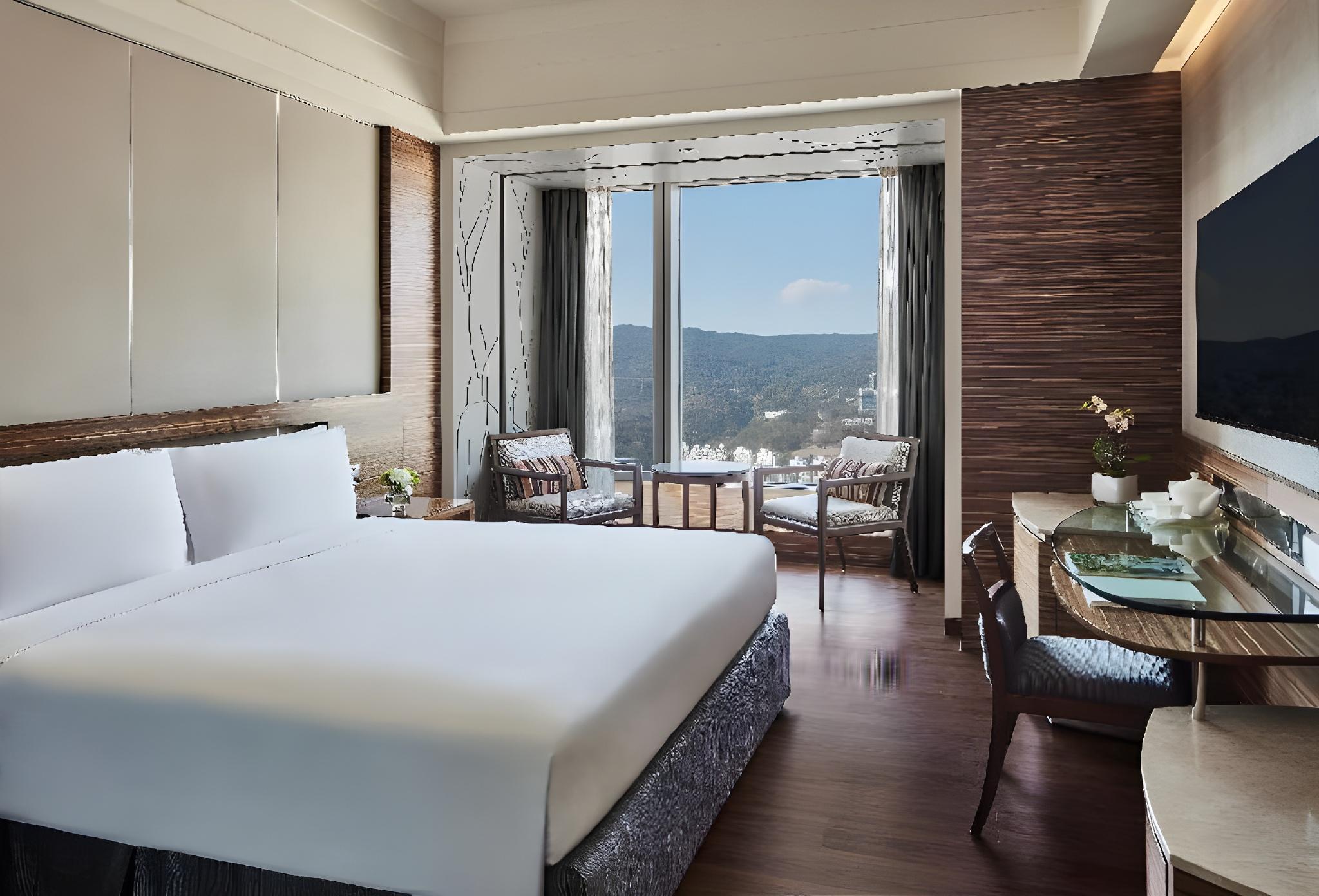 Deluxe, City View, Tower Two