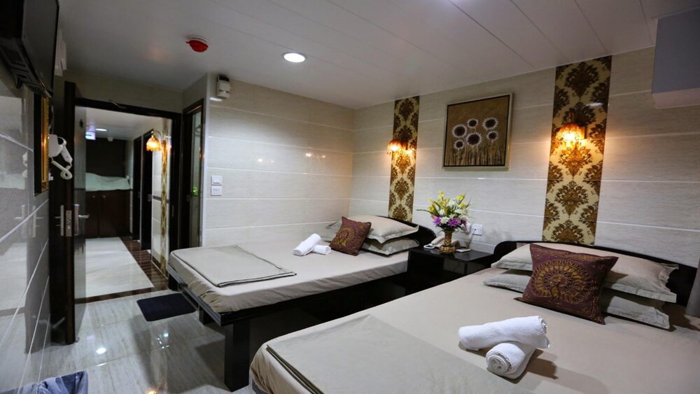 Om Guest House 18/74