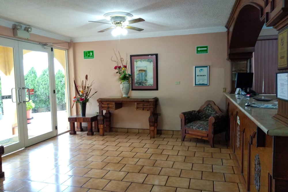 Hotel Posada Santa Fe 8/50