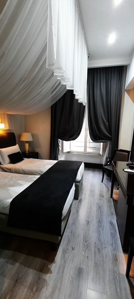 Hotel Giuggioli 18/65