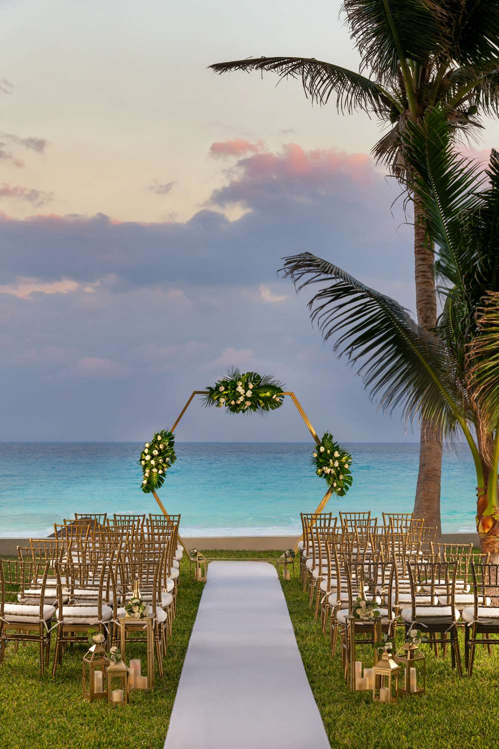 Hilton Cancun Mar Caribe All Inclusive Resort 48/50