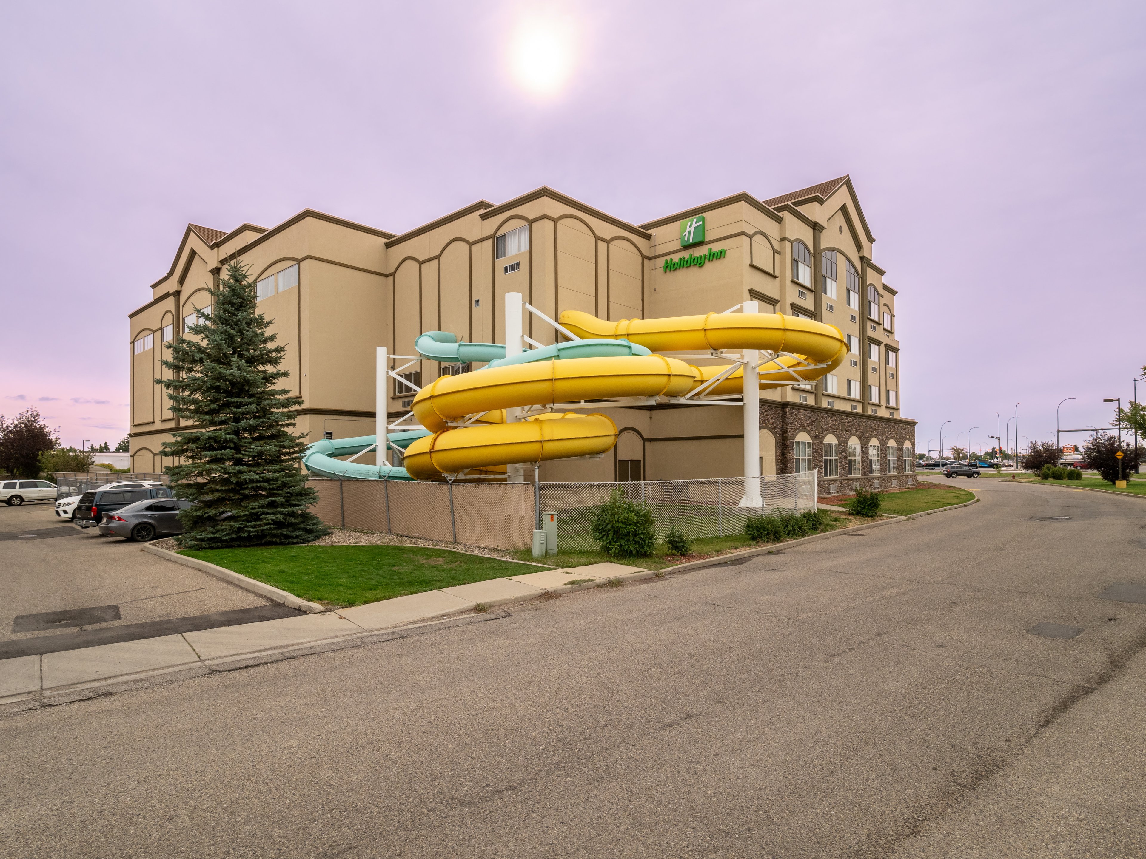 HOLIDAY INN LETHBRIDGE 41/50