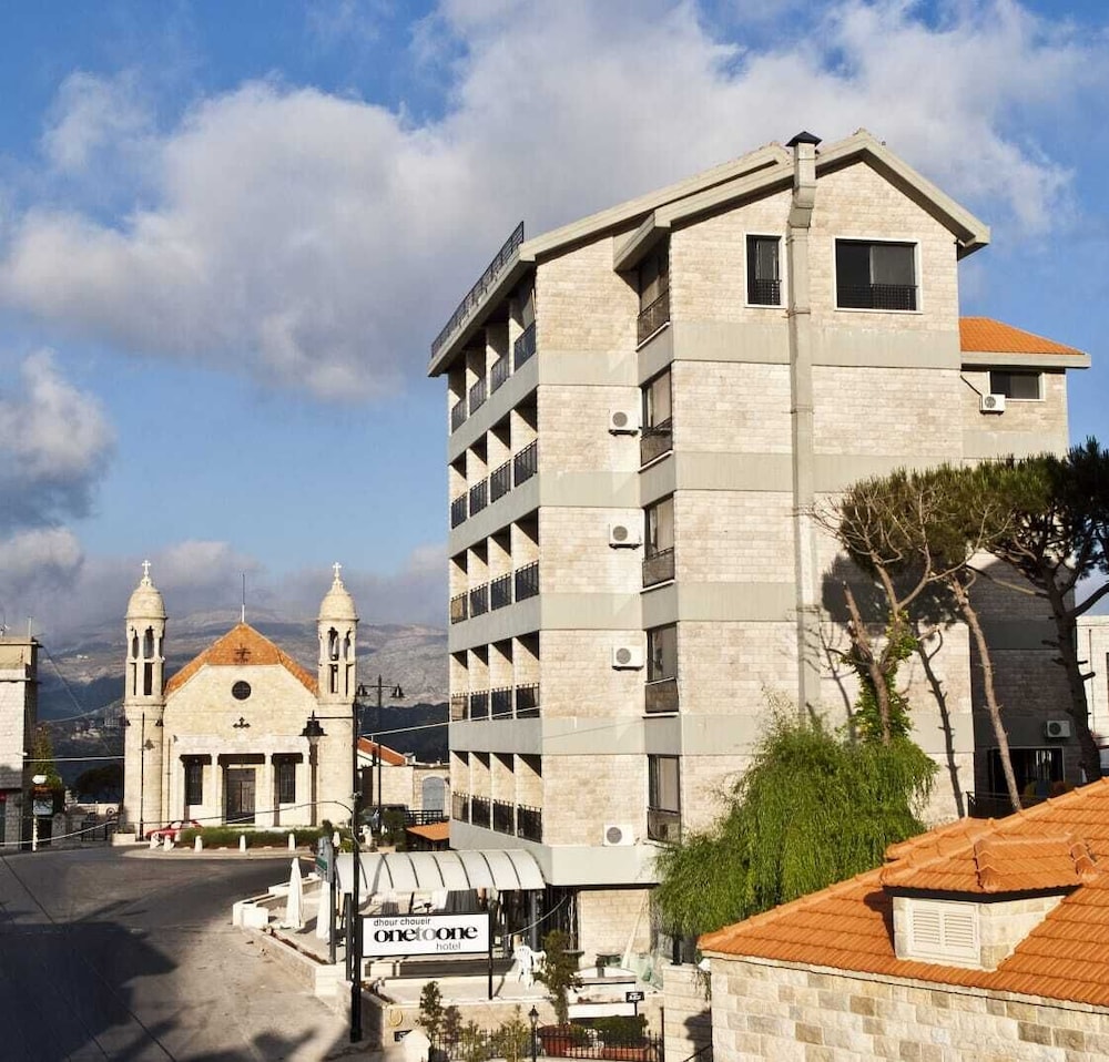 ONE TO ONE HOTEL in DHOUR CHOUEIR