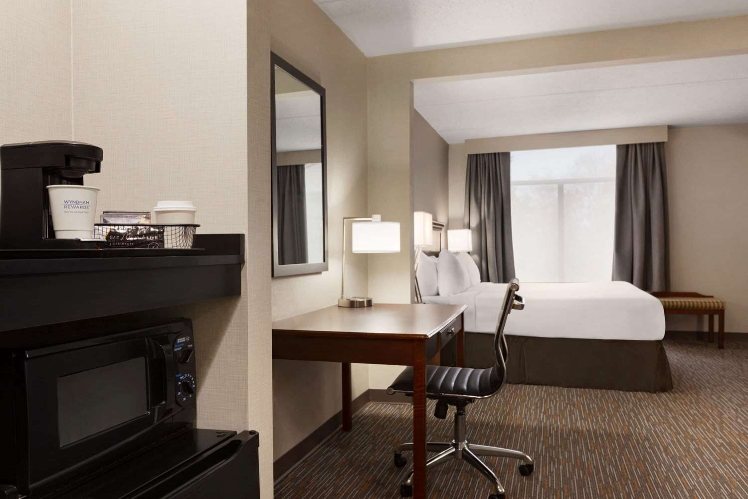 Wingate By Wyndham Bridgeport Wv 63/63