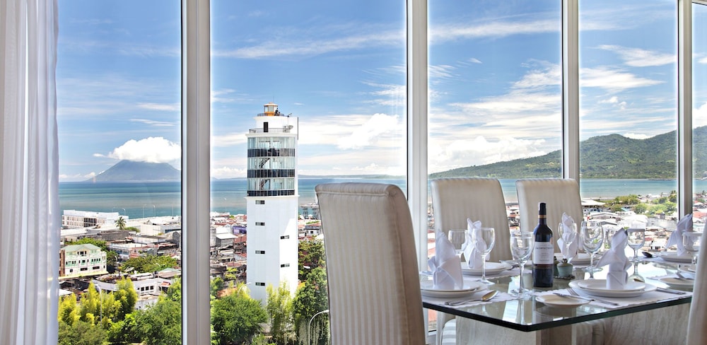 Sintesa Peninsula Hotel 32/40