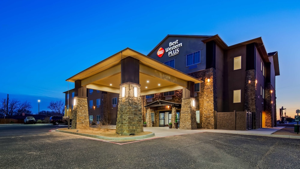 Best Western Plus Denver City Hotel and Suites 2/33