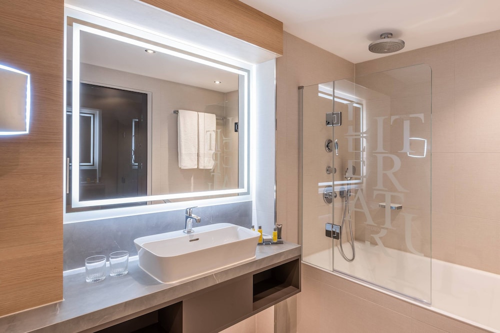Frankfurt Airport Marriott Hotel 17/68
