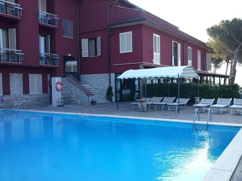 Hotel Cavalieri 46/50