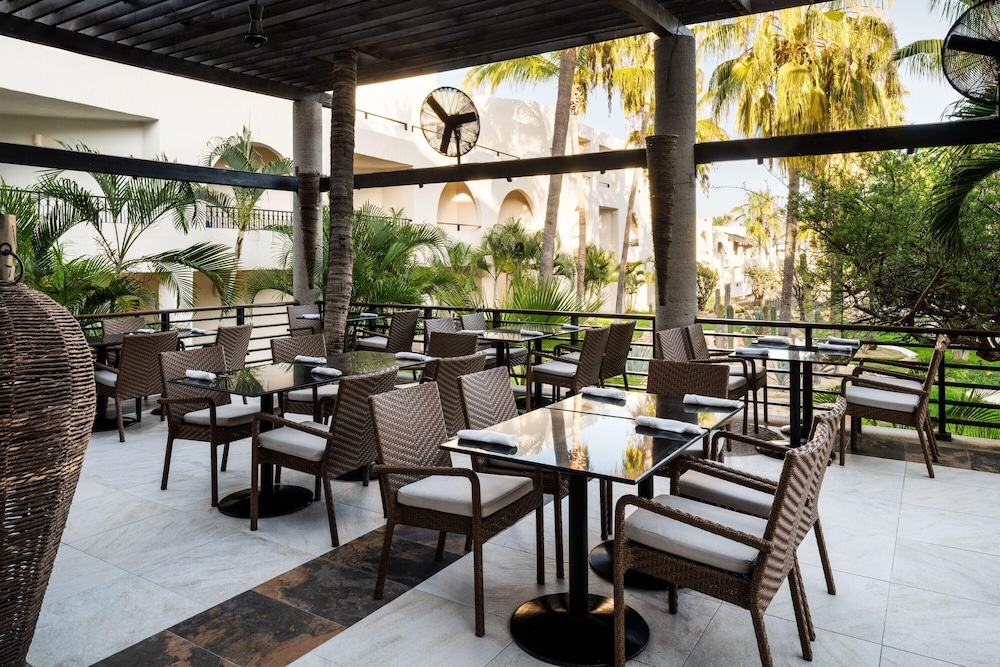 Grand Decameron Los Cabos a Trademark All Inclusive Resort 35/48