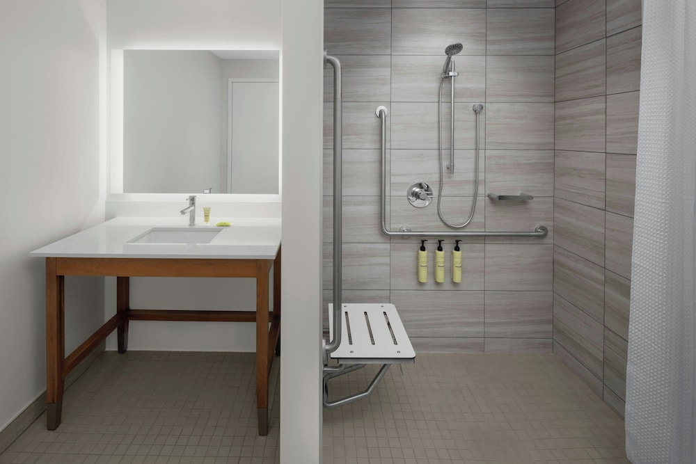 Element by Westin Calgary Downtown 59/59